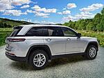 New 2026 JEEP GRAND CHEROKEE LAREDO 4X2 in ST. PETERSBURG, FLORIDA (Photo 6)