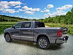 New 2026 RAM 1500 LIMITED 4X4 CREW CAB 5'7
