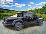 New 2026 JEEP GLADIATOR SPORT S 4X4 in ST. PETERSBURG, FLORIDA (Photo 6)