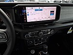 New 2026 JEEP GLADIATOR SPORT S 4X4 in ST. PETERSBURG, FLORIDA (Photo 16)