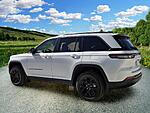 New 2026 JEEP GRAND CHEROKEE LAREDO ALTITUDE 4X2 in ST. PETERSBURG, FLORIDA (Photo 4)
