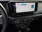 New 2026 JEEP GLADIATOR SPORT S 4X4 in ST. PETERSBURG, FLORIDA (Photo 16)