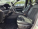 New 2026 JEEP GRAND CHEROKEE LAREDO ALTITUDE 4X2 in ST. PETERSBURG, FLORIDA (Photo 12)
