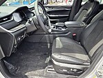 New 2026 JEEP GRAND CHEROKEE LAREDO ALTITUDE 4X2 in ST. PETERSBURG, FLORIDA (Photo 10)