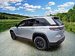 New 2026 JEEP GRAND CHEROKEE LAREDO ALTITUDE 4X2 in ST. PETERSBURG, FLORIDA (Photo 5)