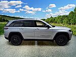 New 2026 JEEP GRAND CHEROKEE LAREDO ALTITUDE 4X2 in ST. PETERSBURG, FLORIDA (Photo 8)