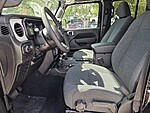 New 2026 JEEP GLADIATOR SPORT S 4X4 in ST. PETERSBURG, FLORIDA (Photo 12)