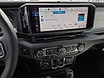 New 2026 JEEP GLADIATOR SPORT S 4X4 in ST. PETERSBURG, FLORIDA (Photo 15)