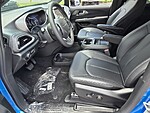 New 2027 CHRYSLER PACIFICA SELECT FWD in ST. PETERSBURG, FLORIDA (Photo 10)