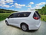 New 2027 CHRYSLER PACIFICA SELECT FWD in ST. PETERSBURG, FLORIDA (Photo 5)