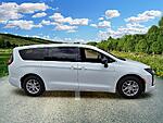 New 2027 CHRYSLER PACIFICA SELECT FWD in ST. PETERSBURG, FLORIDA (Photo 8)