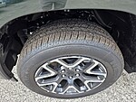 New 2026 RAM 1500 LARAMIE 4X4 CREW CAB 5'7