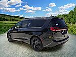 New 2027 CHRYSLER PACIFICA LIMITED FWD in ST. PETERSBURG, FLORIDA (Photo 4)