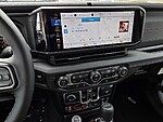 New 2026 JEEP GLADIATOR RUBICON 4X4 in ST. PETERSBURG, FLORIDA (Photo 16)