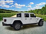 New 2026 JEEP GLADIATOR RUBICON 4X4 in ST. PETERSBURG, FLORIDA (Photo 6)
