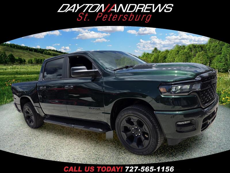 New 2026 RAM 1500 EXPRESS 4X4 CREW CAB 5'7