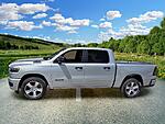 New 2026 RAM 1500 EXPRESS 4X2 CREW CAB 5'7