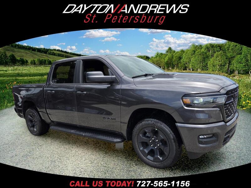 New 2026 RAM 1500 EXPRESS 4X4 CREW CAB 5'7