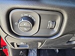 New 2026 RAM 1500 EXPRESS 4X2 CREW CAB 5'7