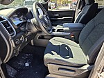 New 2026 RAM 1500 EXPRESS 4X4 CREW CAB 5'7