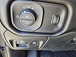 New 2026 RAM 1500 EXPRESS 4X4 CREW CAB 5'7
