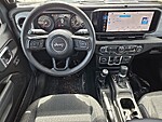 New 2026 JEEP GLADIATOR SPORT 4X4 in ST. PETERSBURG, FLORIDA (Photo 15)