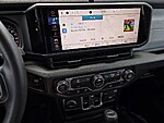 New 2026 JEEP GLADIATOR SPORT 4X4 in ST. PETERSBURG, FLORIDA (Photo 17)