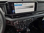 New 2026 JEEP GLADIATOR RUBICON 4X4 in ST. PETERSBURG, FLORIDA (Photo 17)