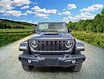 New 2026 JEEP GLADIATOR SPORT S 4X4 in ST. PETERSBURG, FLORIDA (Photo 8)