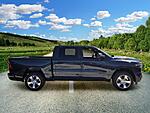 New 2027 RAM 1500 EXPRESS 4X2 CREW CAB 5'7