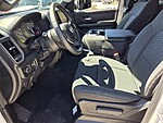 New 2027 RAM 1500 EXPRESS 4X2 CREW CAB 5'7