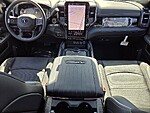 New 2027 RAM 3500 LIMITED 4X4 CREW CAB 8' BOX in ST. PETERSBURG, FLORIDA (Photo 17)