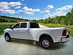 New 2027 RAM 3500 LIMITED 4X4 CREW CAB 8' BOX in ST. PETERSBURG, FLORIDA (Photo 4)