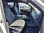 Used 2025 Volkswagen Atlas Cross Sport 2.0T SE W/TECHNOLOGY FWD in STUART, FLORIDA (Photo 18)