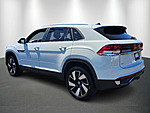 Used 2025 Volkswagen Atlas Cross Sport 2.0T SE W/TECHNOLOGY FWD in STUART, FLORIDA (Photo 3)
