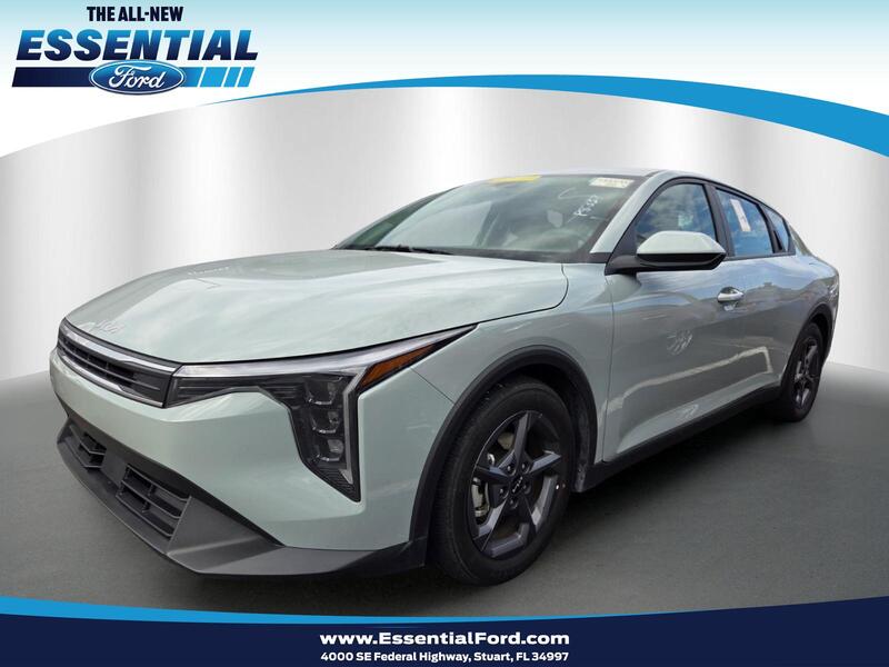 Used 2025 KIA K4 LXS FWD in STUART, FLORIDA