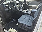 Used 2021 FORD EXPLORER XLT 4WD in STUART, FLORIDA (Photo 9)