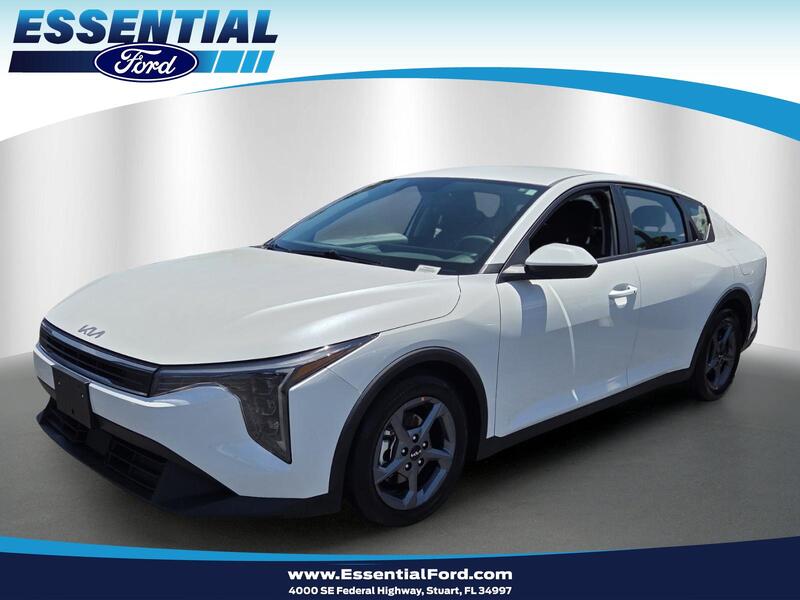 Used 2025 KIA K4 LXS FWD in STUART, FLORIDA