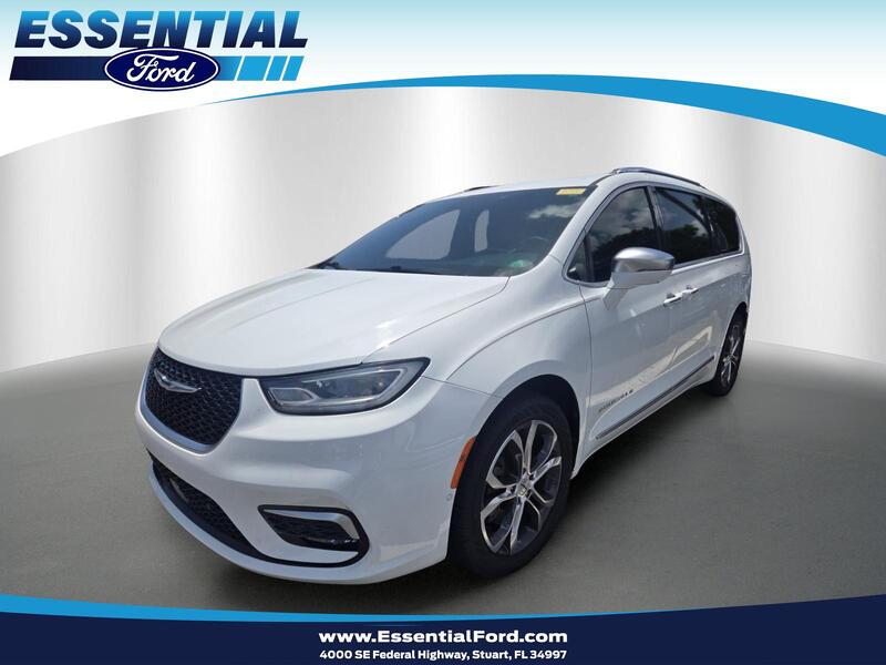 Used 2022 CHRYSLER PACIFICA PINNACLE AWD in STUART, FLORIDA