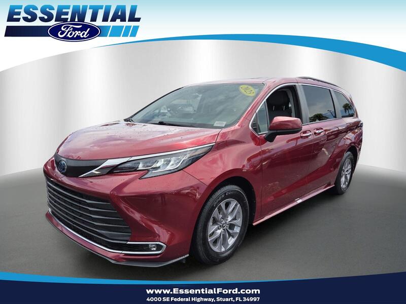 Used 2023 TOYOTA SIENNA XLE FWD 8-PASSENGER in STUART, FLORIDA
