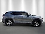 Used 2024 Volkswagen Atlas Cross Sport 2.0T SEL PREMIUM R-LINE 4MOTION in STUART, FLORIDA (Photo 6)
