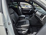 Used 2021 Volkswagen Atlas Cross Sport 3.6L V6 SE W/TECHNOLOGY FWD in STUART, FLORIDA (Photo 18)