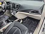 Used 2024 CHRYSLER PACIFICA TOURING L FWD in STUART, FLORIDA (Photo 16)