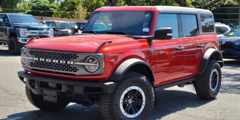 2024 Ford Bronco 4-Door Badlands's photo