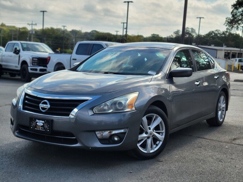 Used 2015 Nissan Altima SV with VIN 1N4AL3AP9FC567295 for sale in Live Oak, TX