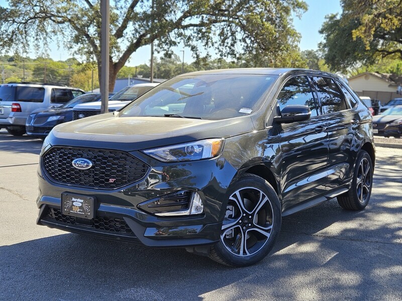 2022 Ford Edge