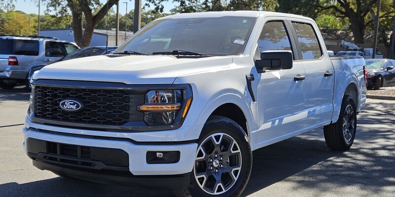 2024 Ford F-150 STX's photo