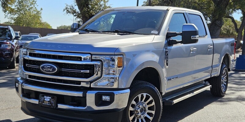 2022 Ford F-250 Super Duty Lariat's photo