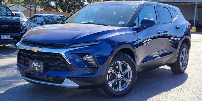 2023 Chevrolet Blazer 2LT's photo