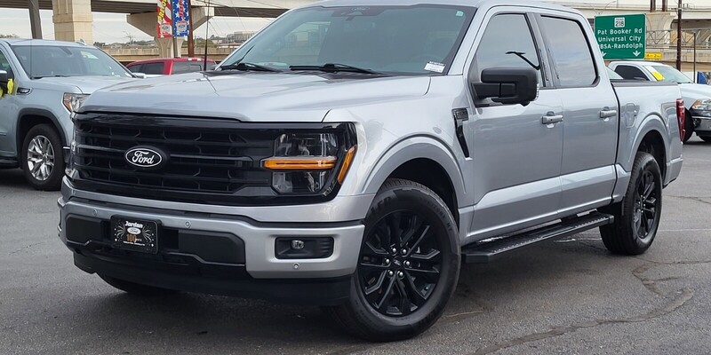 2024 Ford F-150 XLT's photo